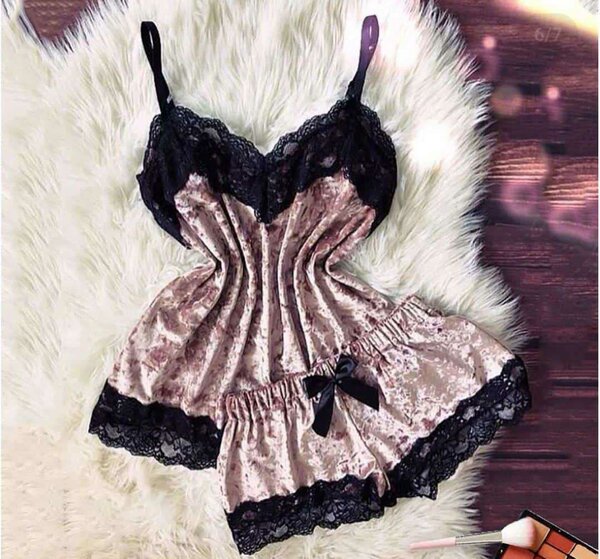 Women's nightwear