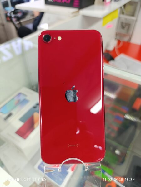 Iphone se 3