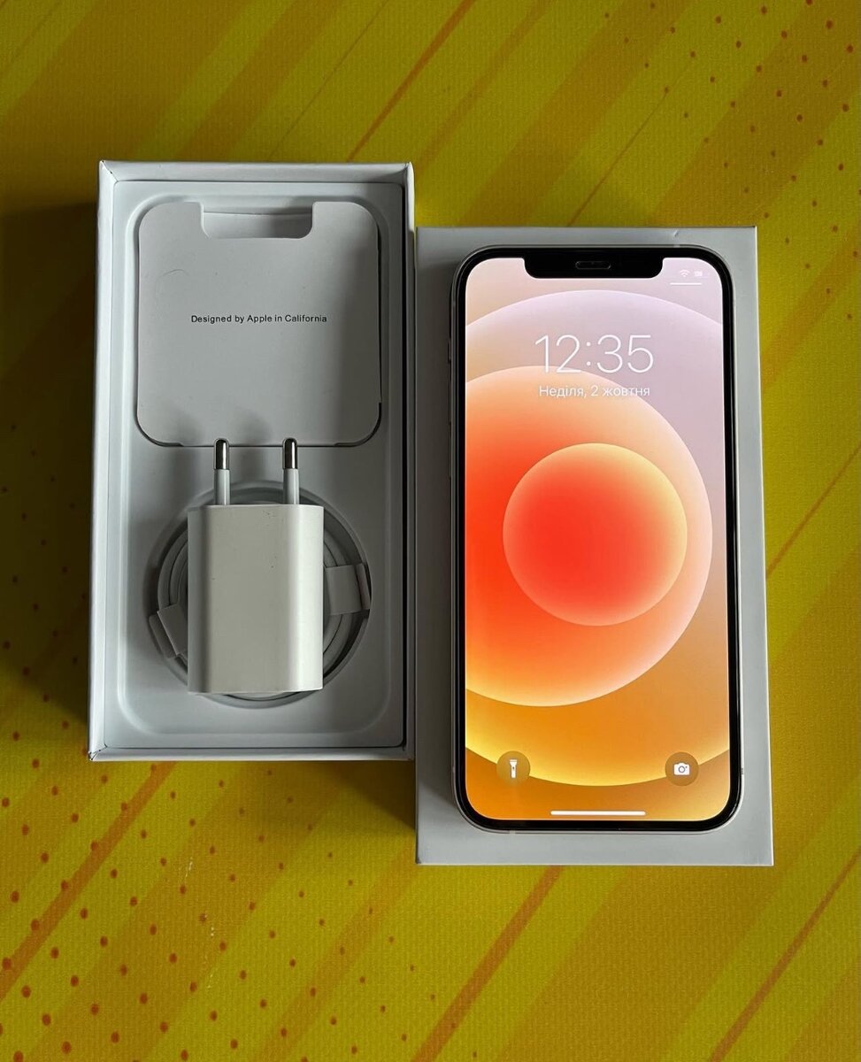 iPhone 12