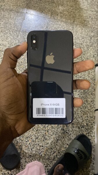 iPhone X