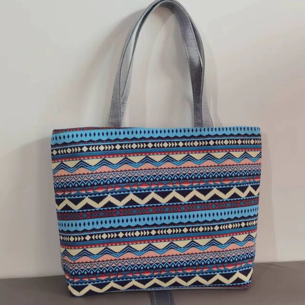 Sac cabas ethnique en toile