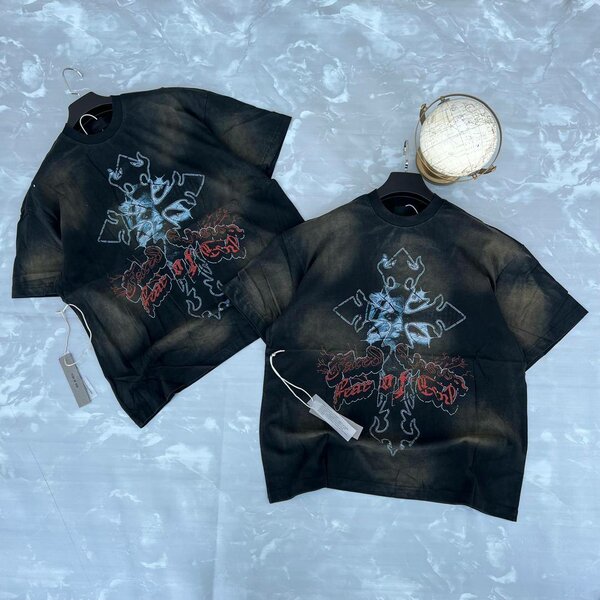 T shirts
