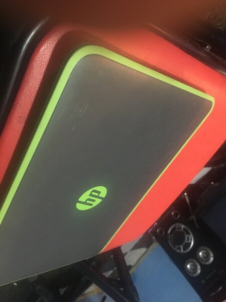 HP LAPTOP