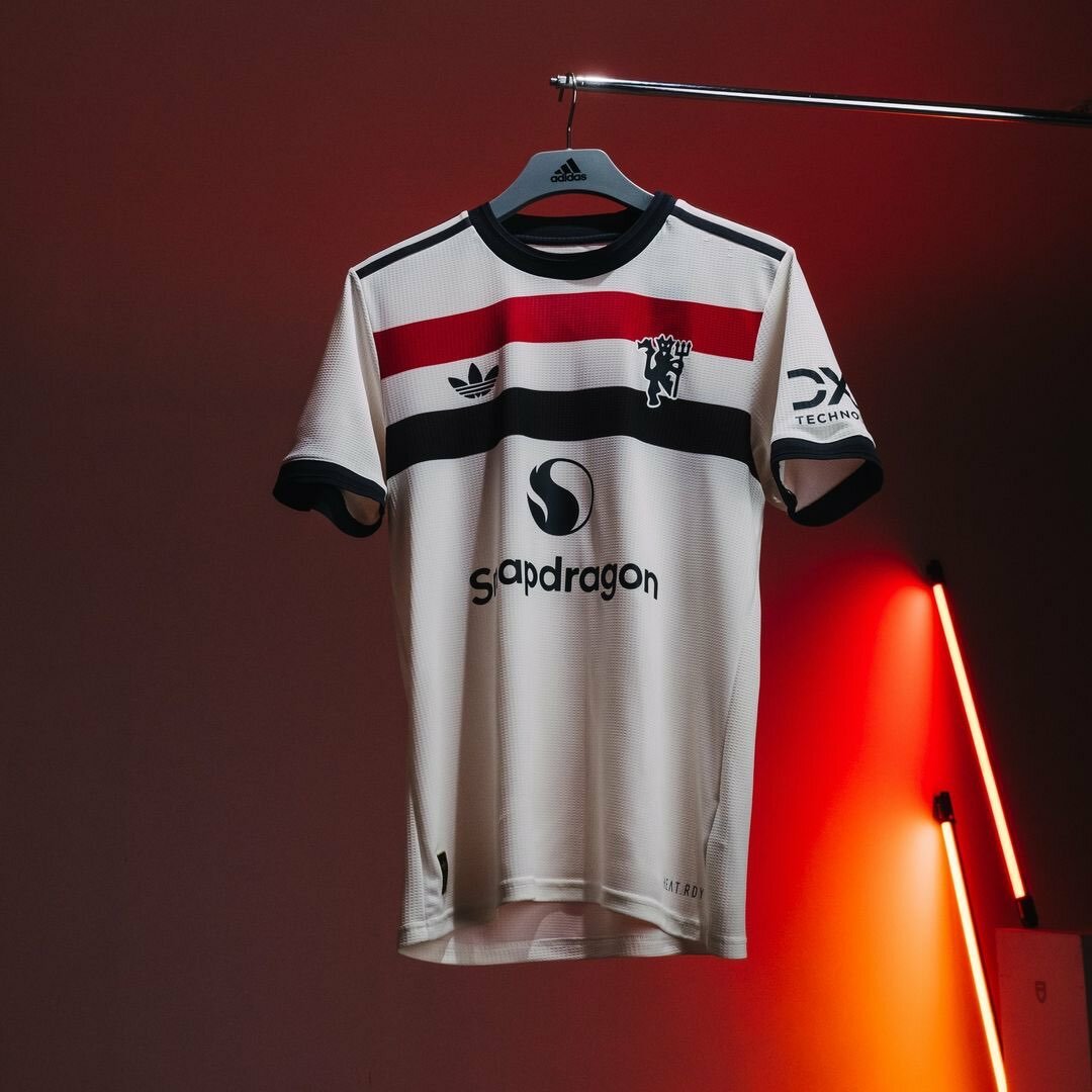Manchester United jersey