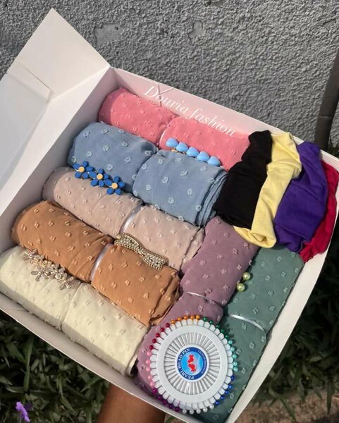 Lot de hijabs colorés