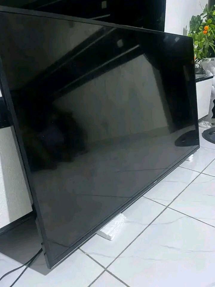 Smart TV LED 55 pouces 4K