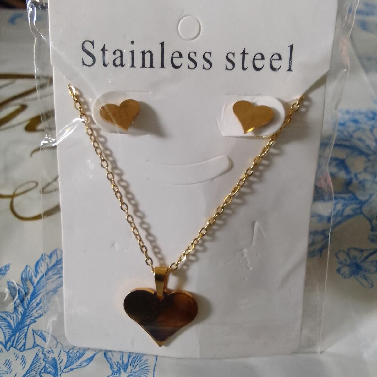 Ensemble chaîne+clou d'oreille