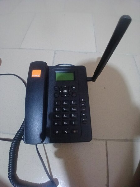 Téléphone fixe avec wifi