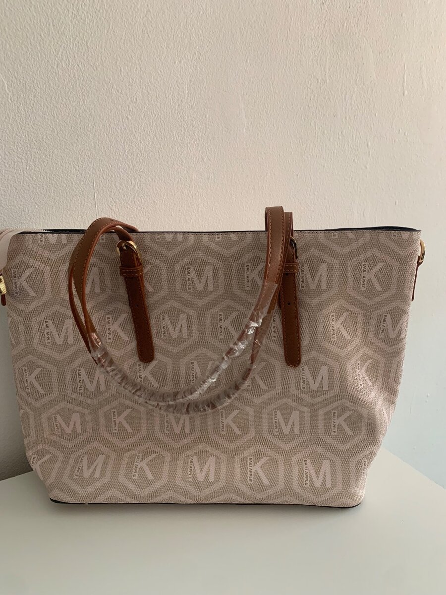 Handbag