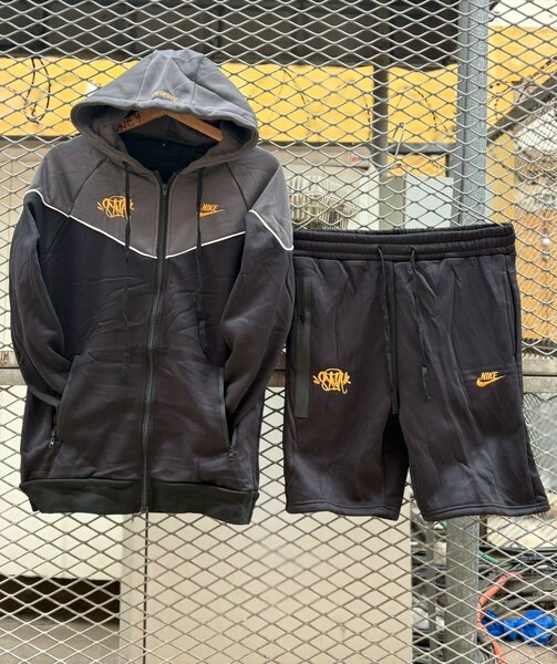 Ensemble de sport noir Nike