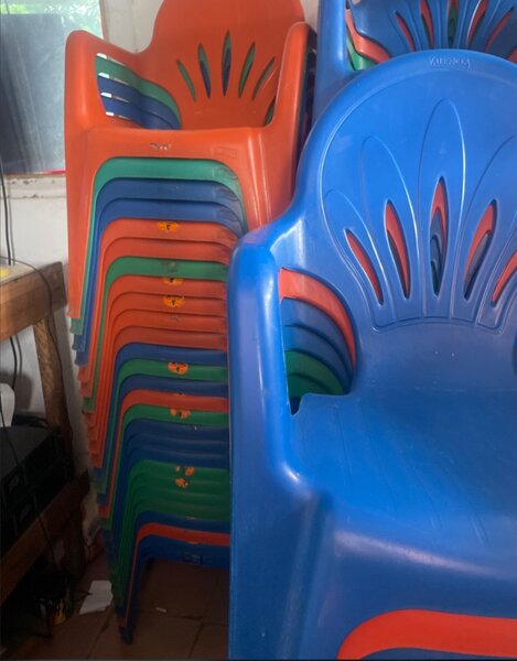 Chaise plastique