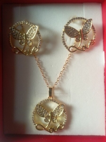 Jewelry set