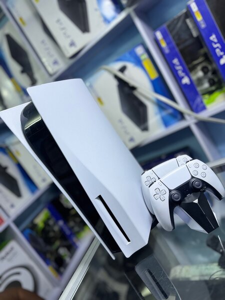 Ps5 standart 8 jeux