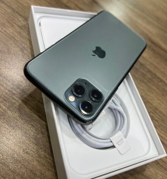 Clean iPhone 11pro