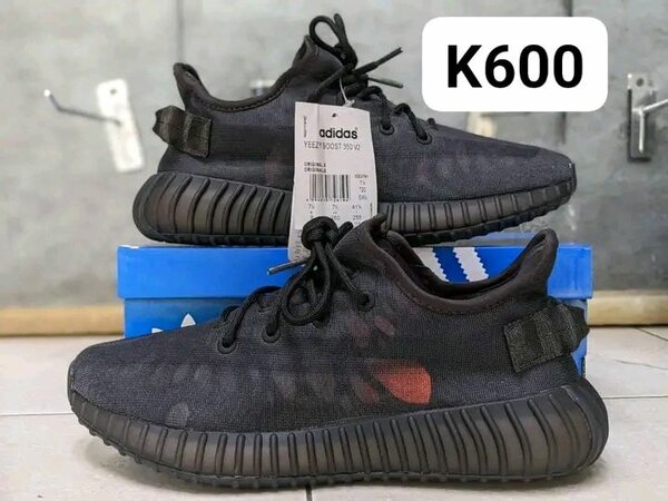 Yeezy boost 350