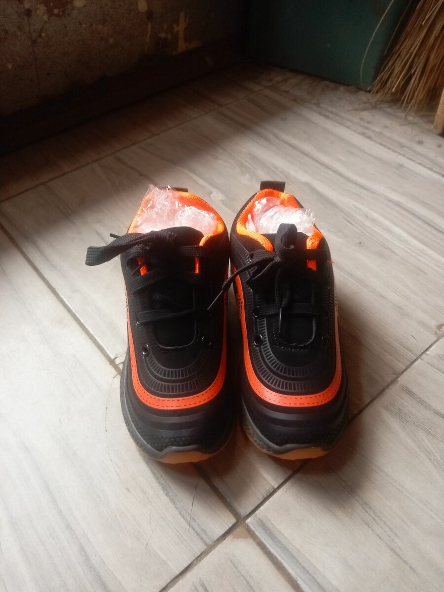 Kids Sneakers