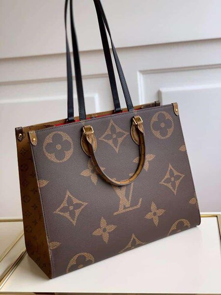 Gros Sacs à main LV