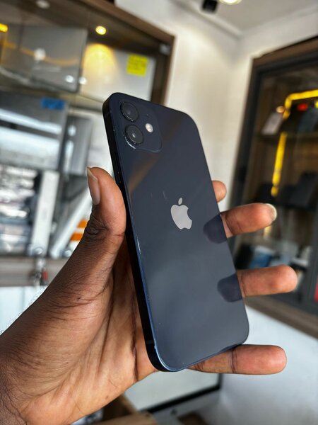 iPhone 12