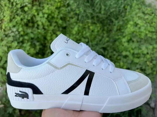 Lacoste 13