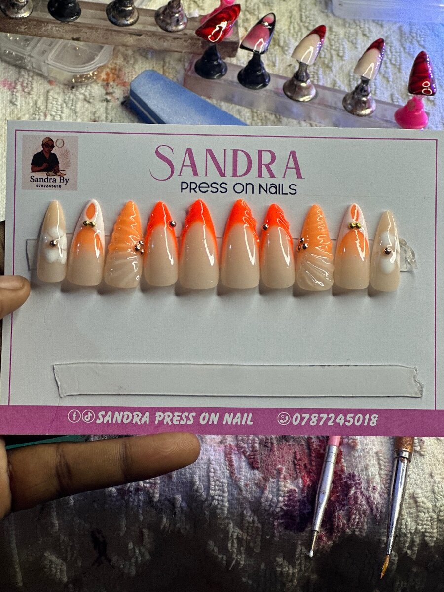 Press on Nail