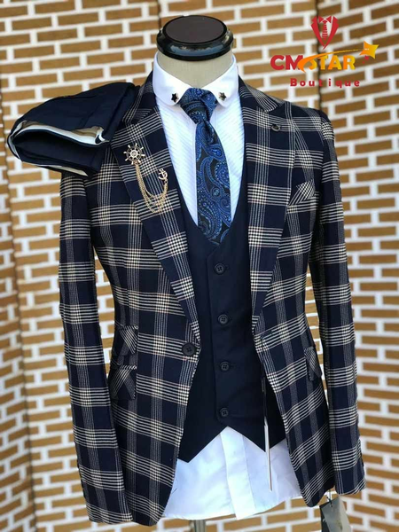 Suit 