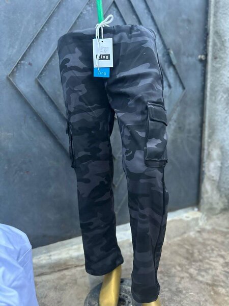 Pantalon cargo