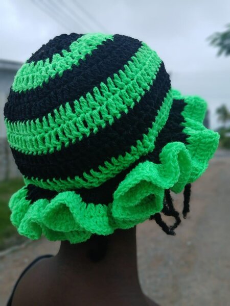 Ruffle hat