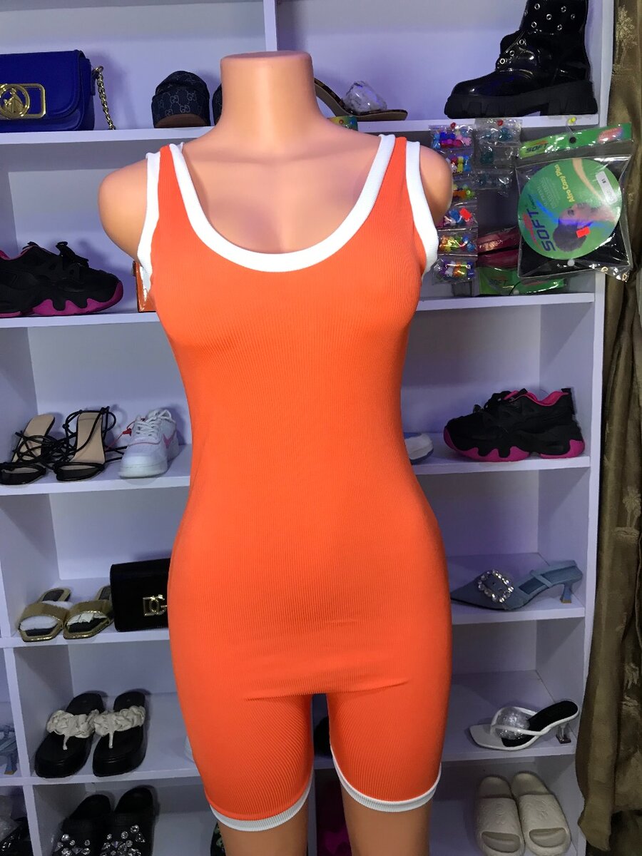 Short jumpsuits