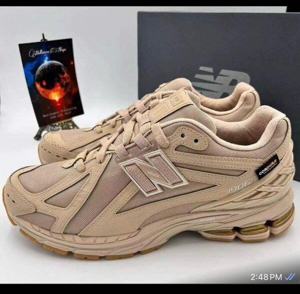 NEW BALANCE