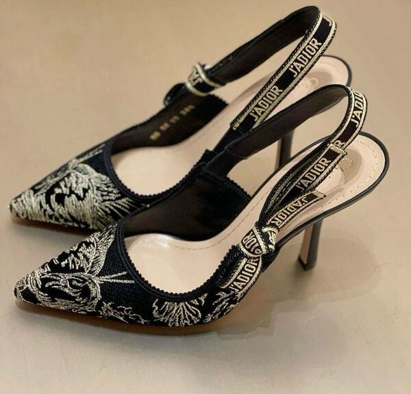 Heel sandals