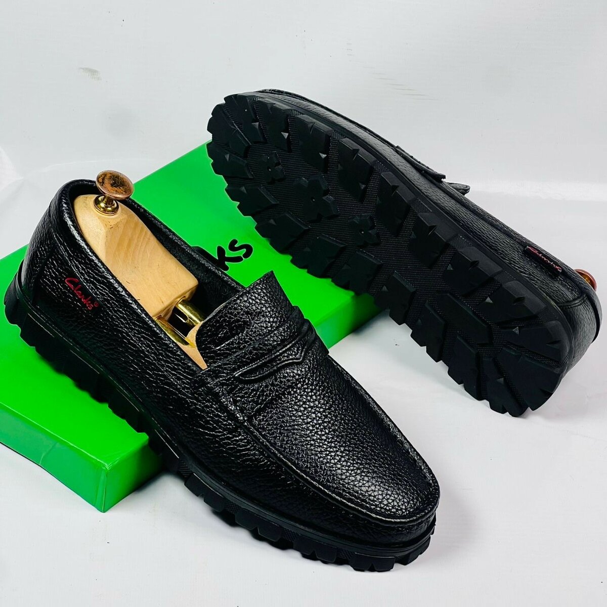 Clarks Loafer