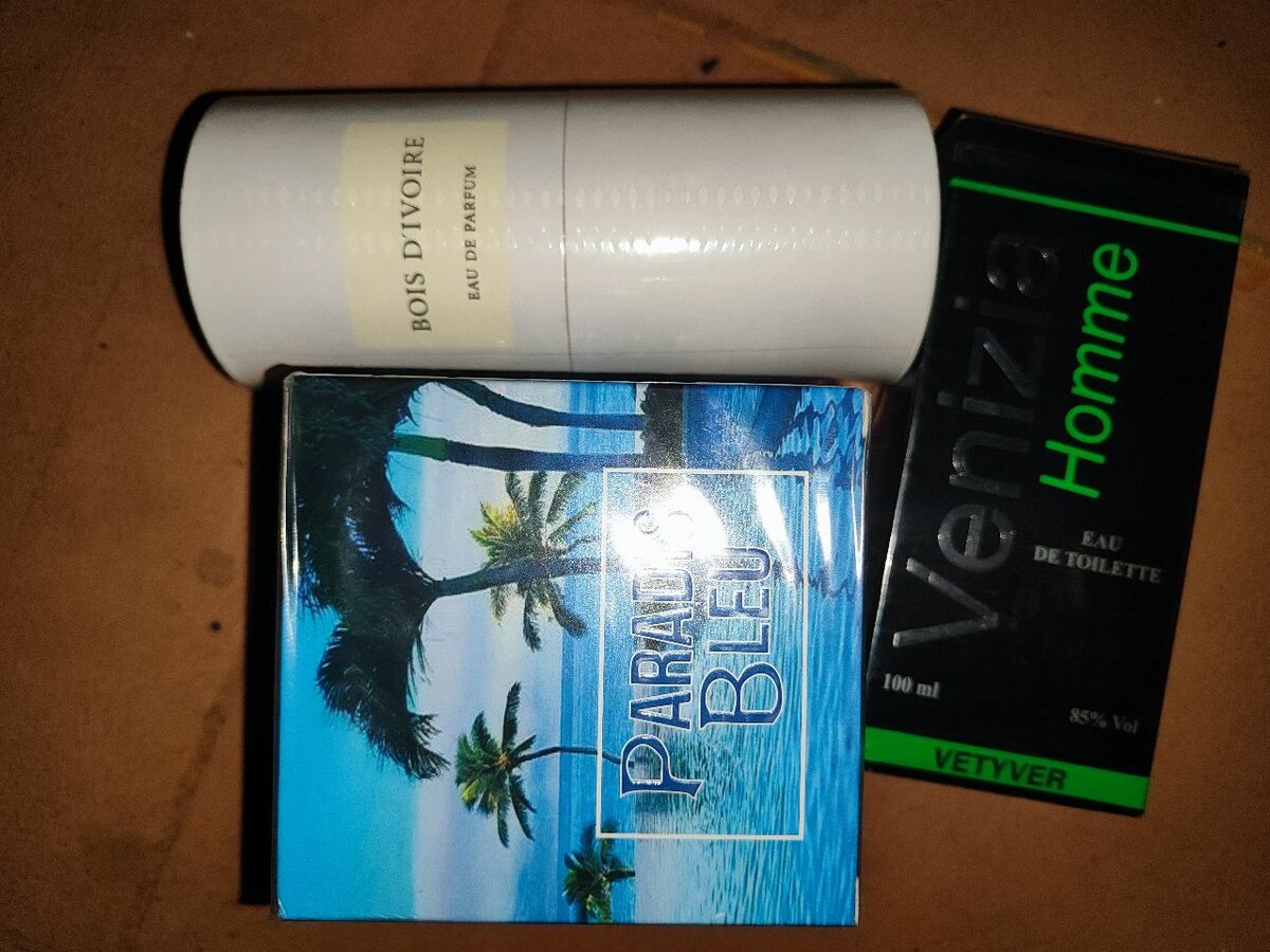B d'ivoire, paradis bleu veniz