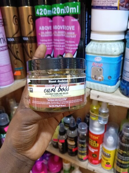 Curl boss
