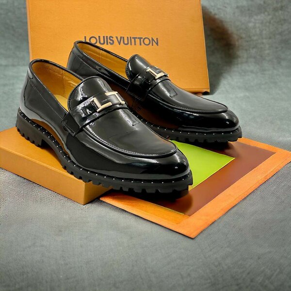 Solid Formal Shoes