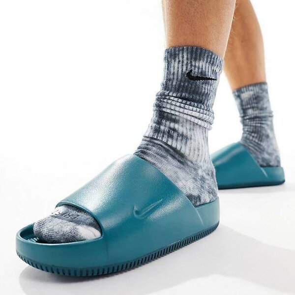 Nike slippers
