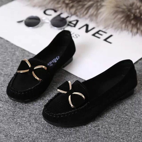 Lady's shoes