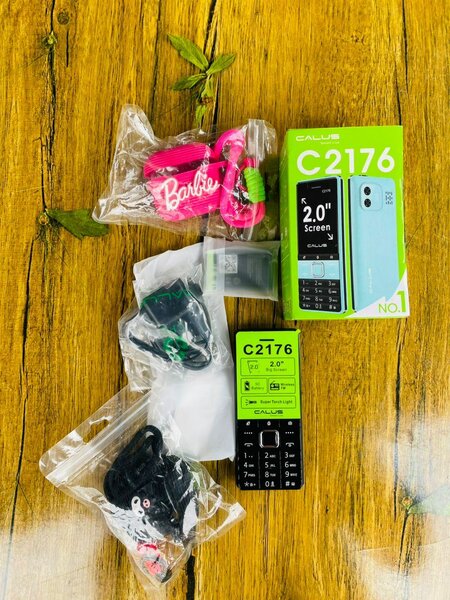 Téléphone portable Calus C2176