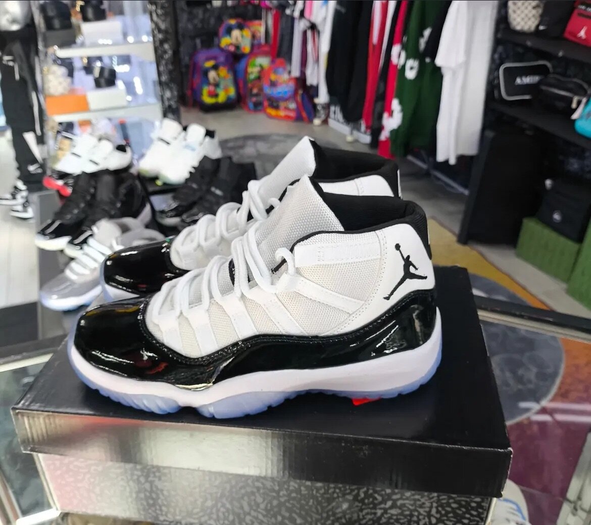 Jordan 11