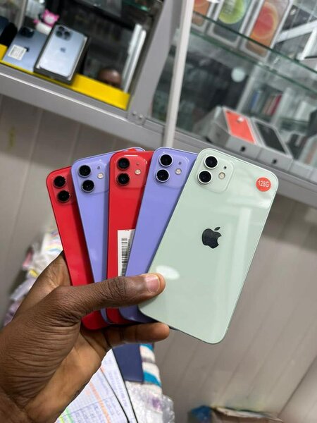 iPhone 12 Simple 128G Quasi Neuf