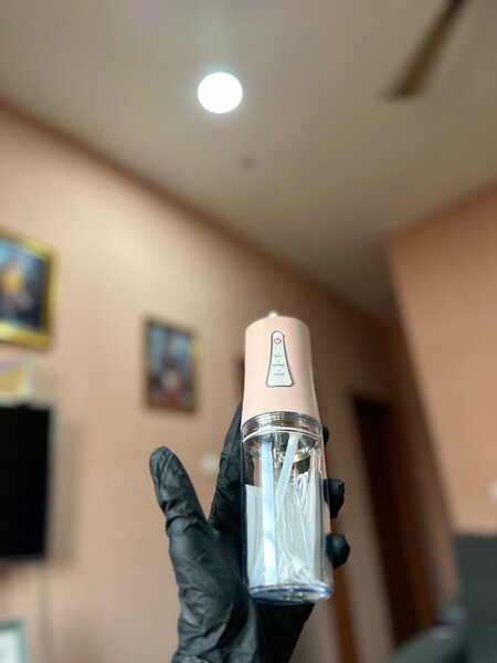 Water flosser