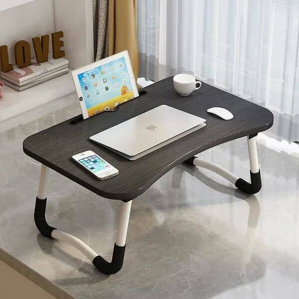 BUREAU D'ORDINATEUR