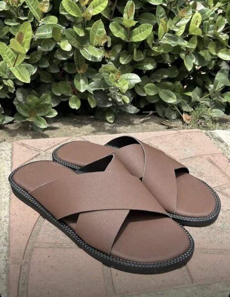 Mens slippers criss cross