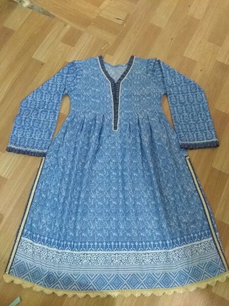 Straight dress