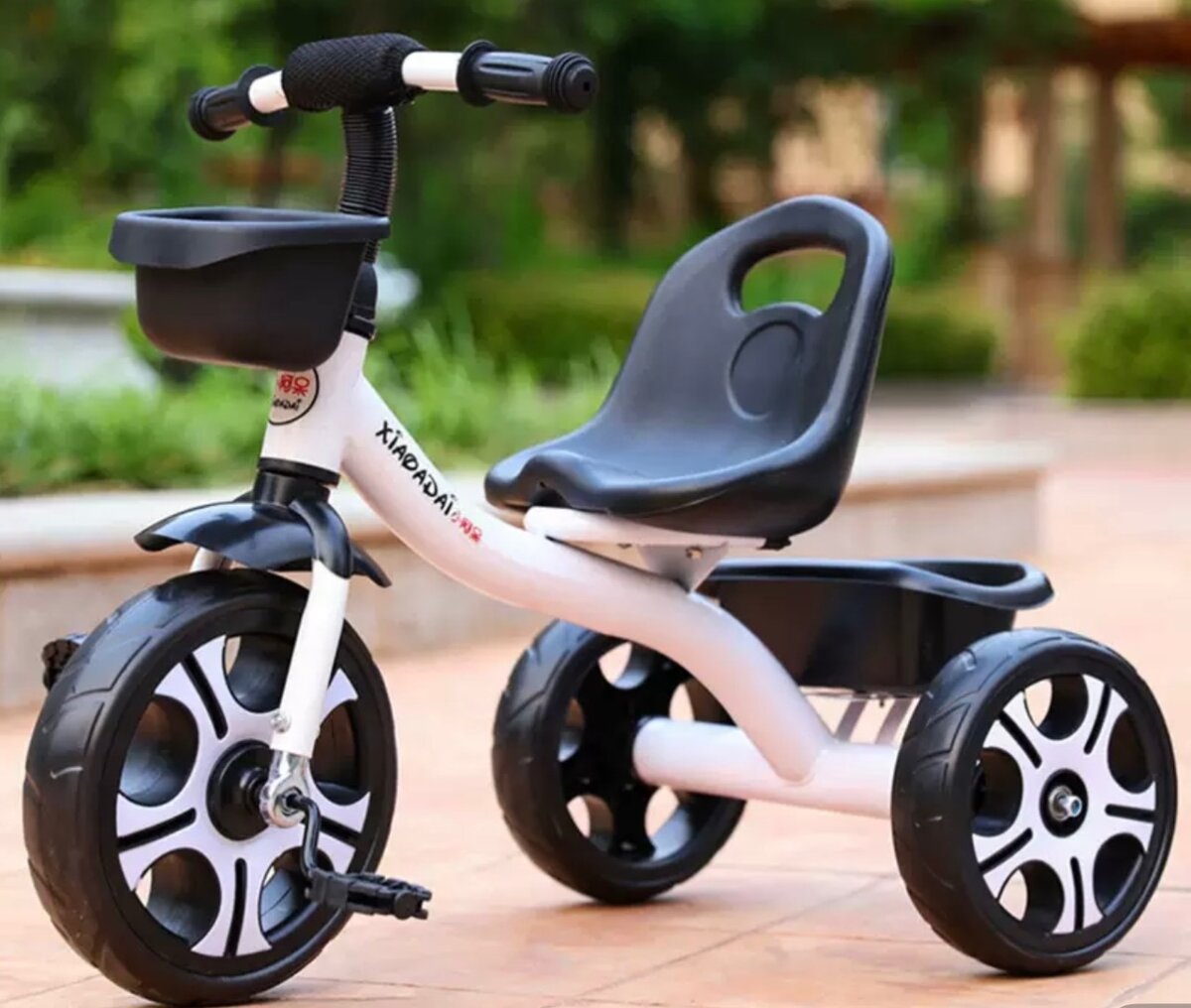 Tricycle