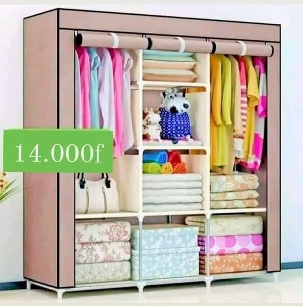 Armoire à vêtements 3 battants