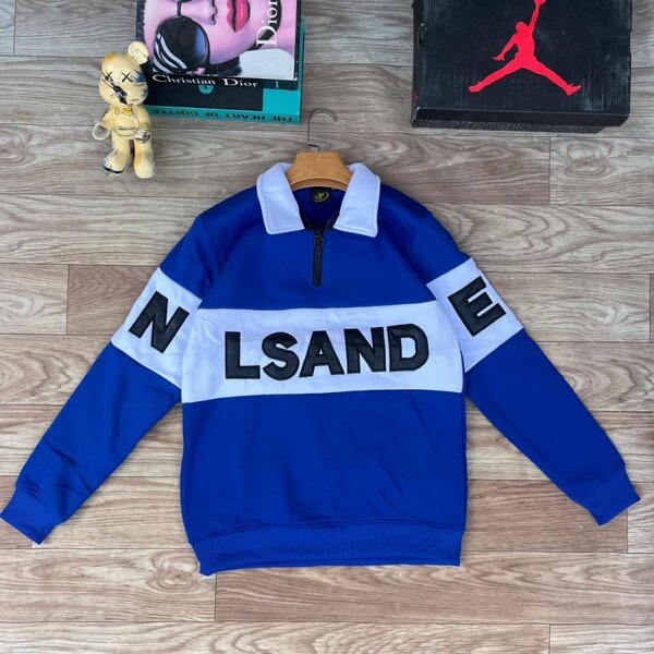 Sweat shirts