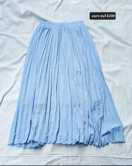 blue skirt