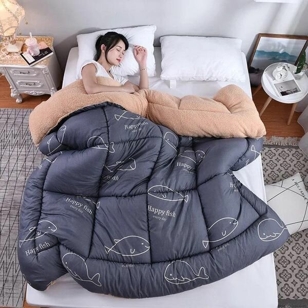 COUETTE EN POILUE