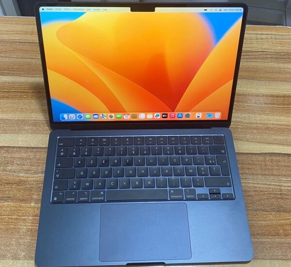 MacBook Air m2 2022
