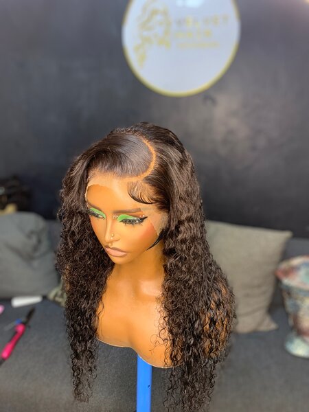 Xixi wet curls
